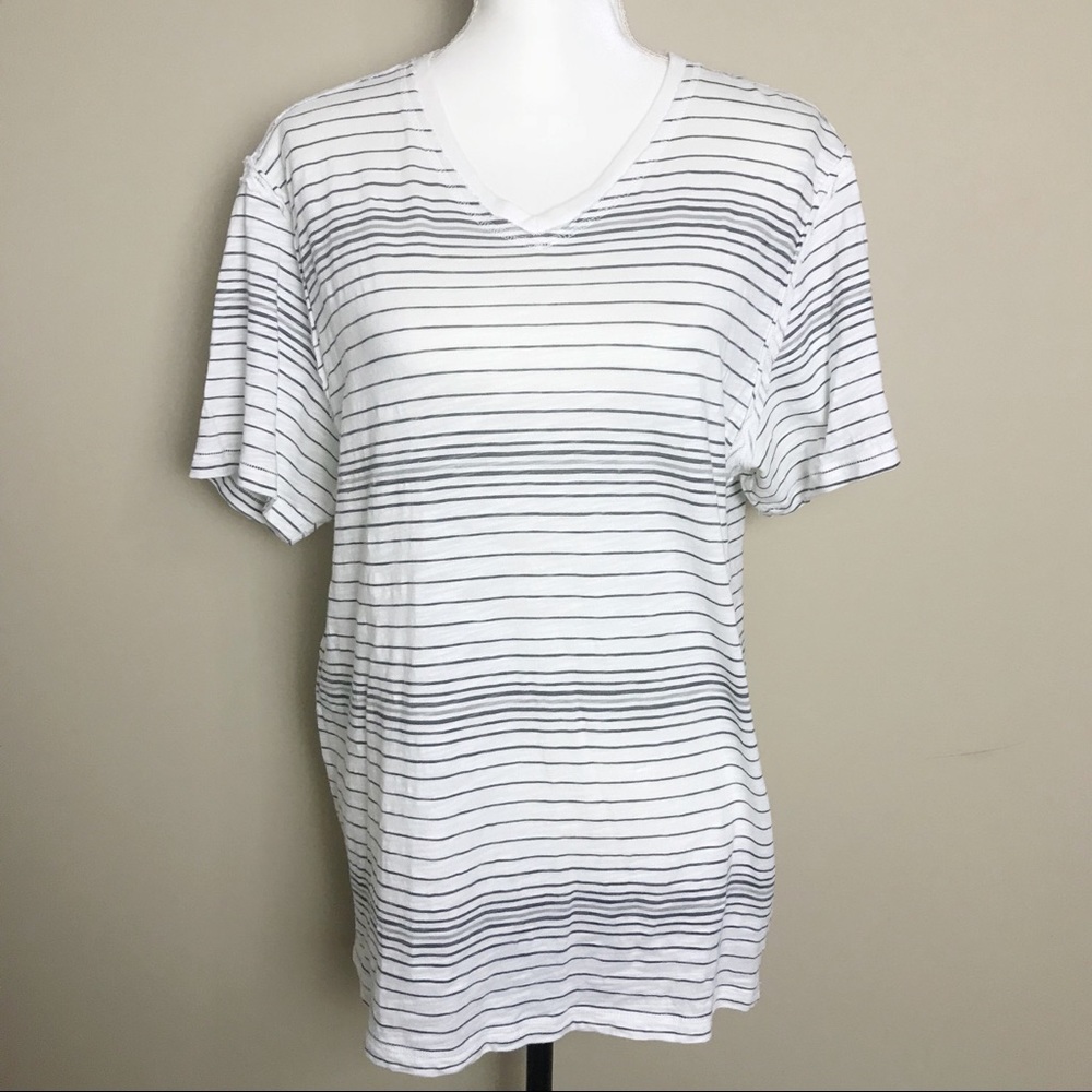 Alfani Slim fit v-neck tee